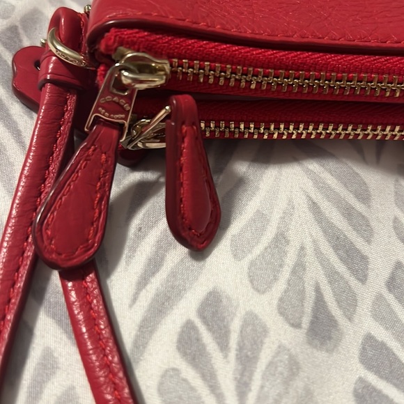 Coach Red Wristlet - Picture 4 of 16